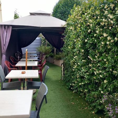 Hotel Restaurant O Regal Villeneuve-sur-Lot Zewnętrze zdjęcie